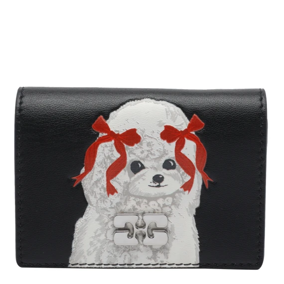 card holder with flap puddle