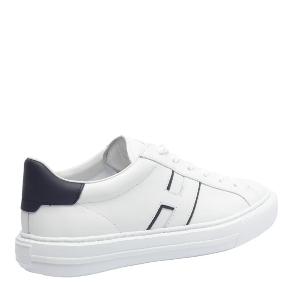 Sneakers White