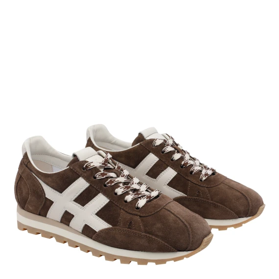 Sneakers Brown