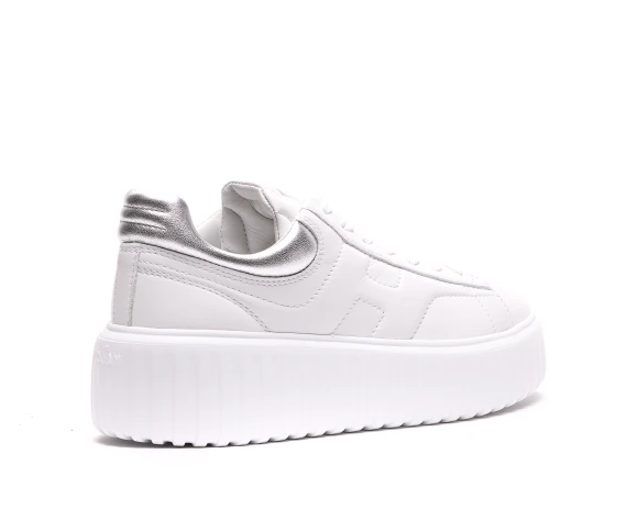 Sneakers White