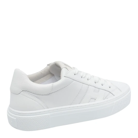 Sneakers White