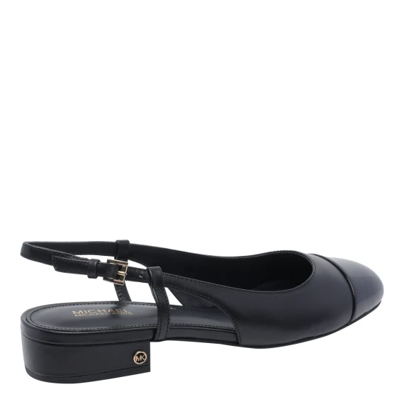 Flat shoes Black