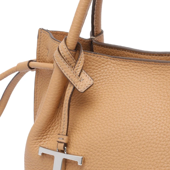 SMALL LEATHER BUCKET BAG