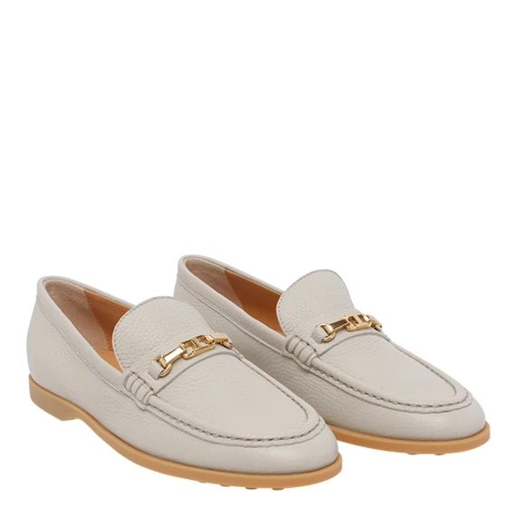 Flat shoes White