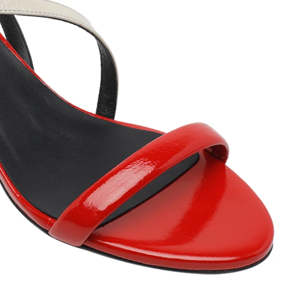 With Heel Red