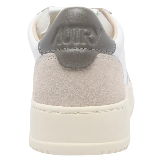 MEDALIST LOW SNEAKERS