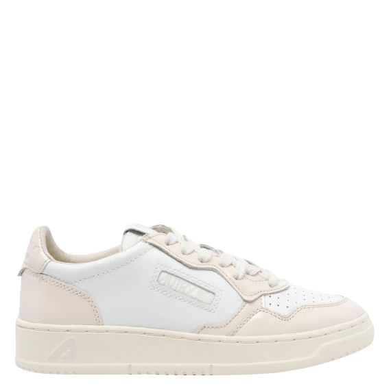 MEDALIST LOW SNEAKERS