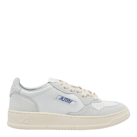 MEDALIST LOW SNEAKERS