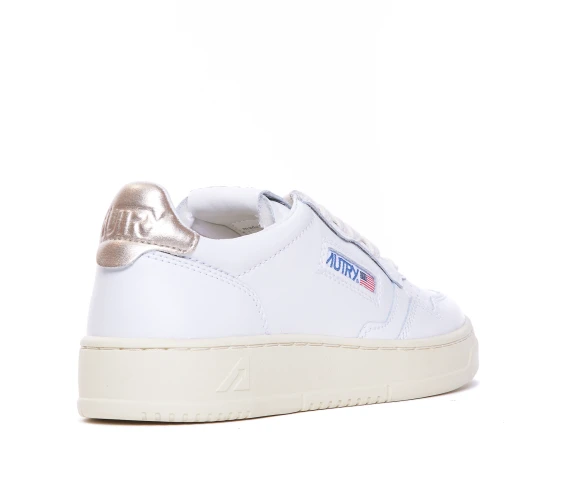 Sneakers White