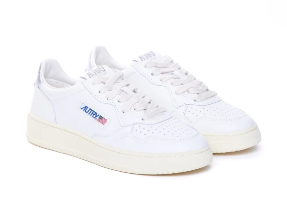 Sneakers White