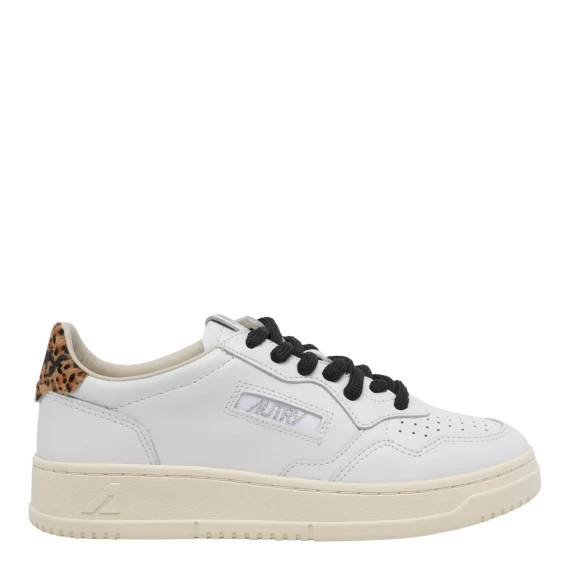Sneakers White