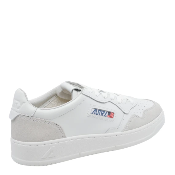 Sneakers White