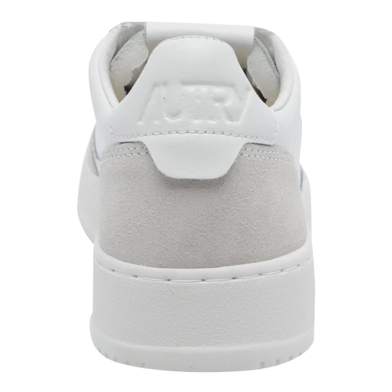 Sneakers White