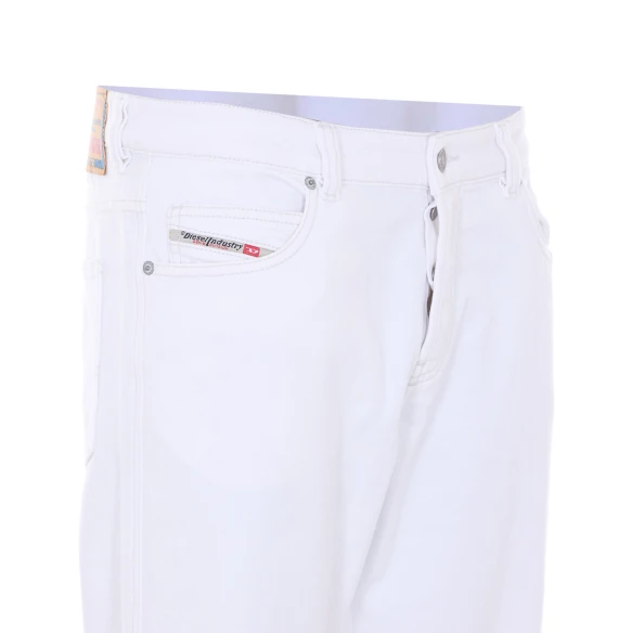Jeans White
