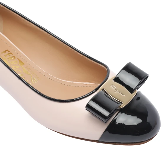 VARA PUMPS