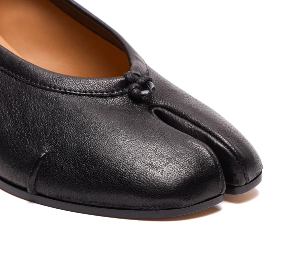 Flat shoes Black
