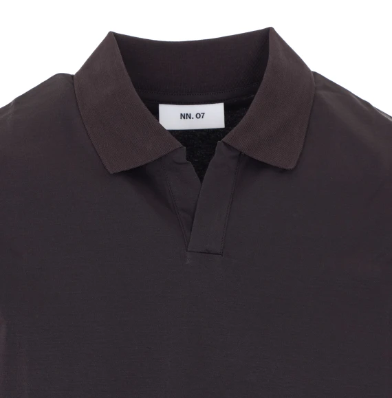 T-shirts and Polos Brown