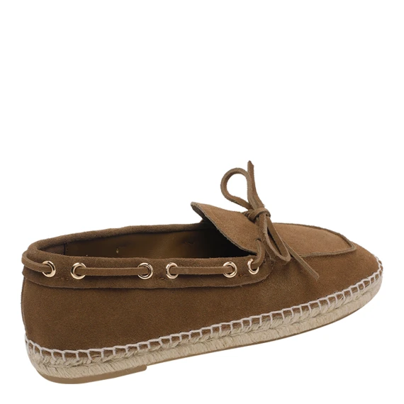Flat shoes Brown