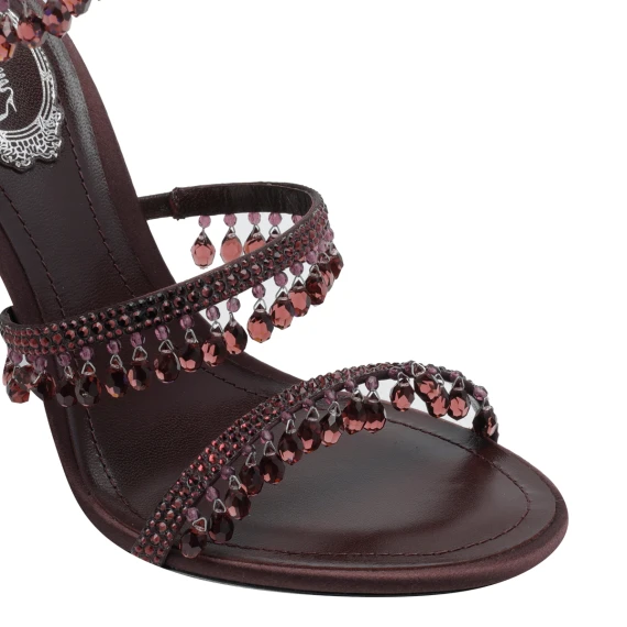 Sandali Brown