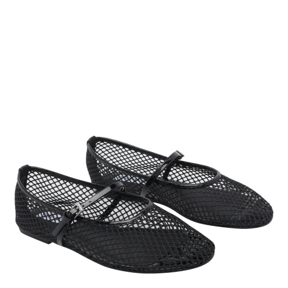 Flat shoes Black