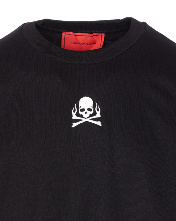 EMBROIDERED SKULL T-SHIRT